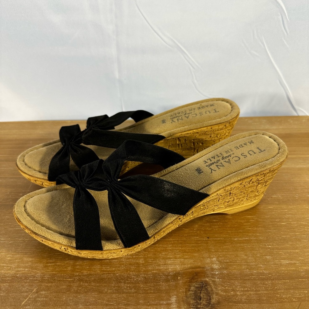 Tuscany by Easy Street Wedge Sandals Size 9 Black  made In